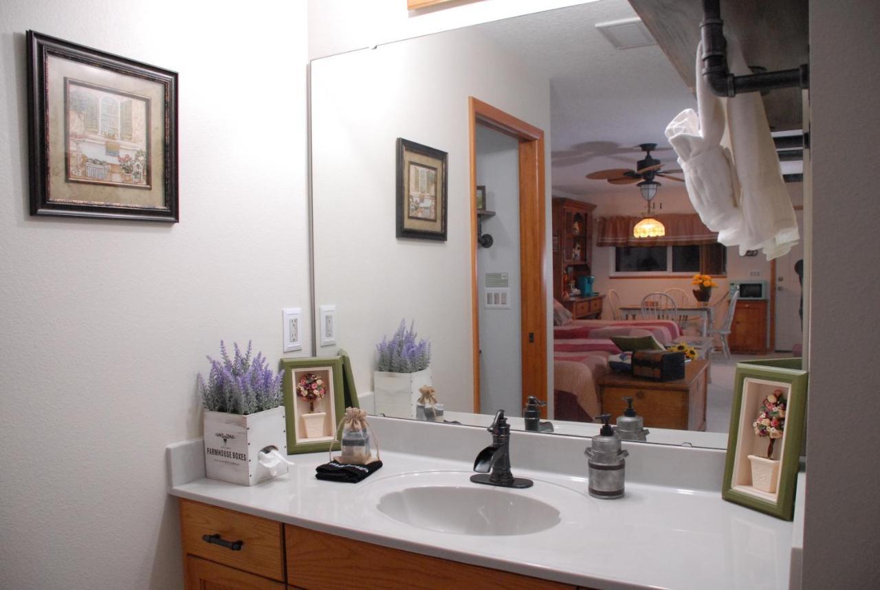 Crystal River Lullaby B&B Extérieur photo